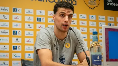 Alocén asegura que «darán todo para dignificar la camiseta” del Dreamland Gran Canaria