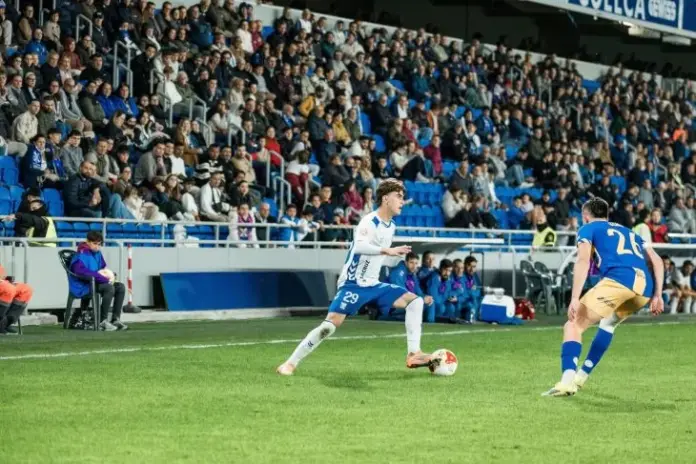 Dani Fernández, citado de nuevo por la sub'18 de España, se perderá la visita al Talavera