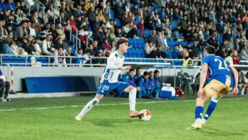 Dani Fernández, citado de nuevo por la sub’18 de España, se perderá la visita al Talavera