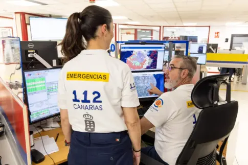 Dos heridos en una colisión frontal entre dos vehículos en Gran Canaria