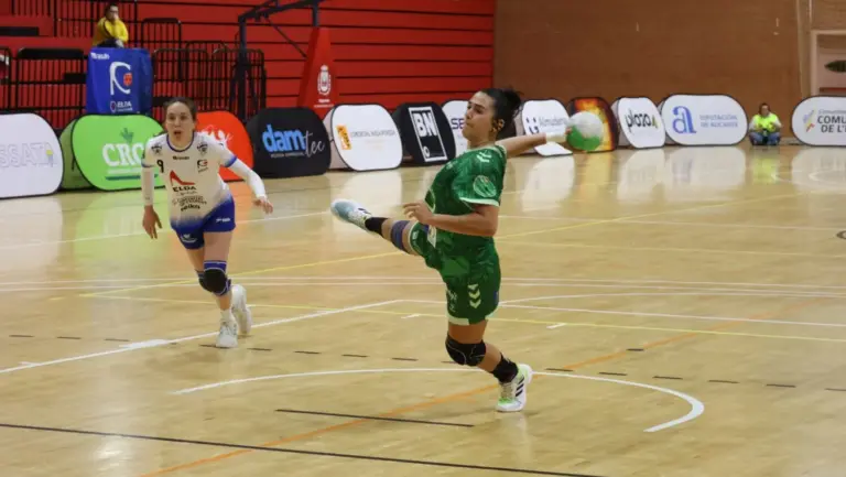 El Rocasa Gran Canaria quiere pero no puede superar al Elda Prestigio