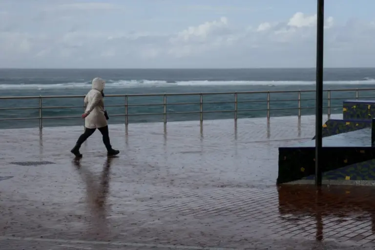 Las lluvias y tormentas ponen en aviso a La Palma y varias comunidades autónomas