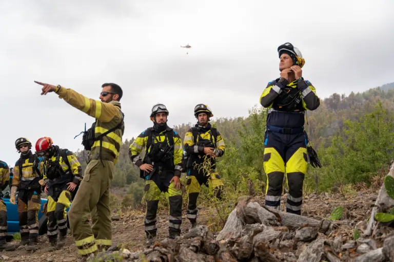 Los EIRIF incorporan tres robots multifunción para la prevención de incendios