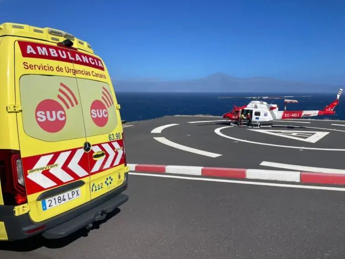 Un helicóptero rescata a una senderista accidentada en La Gomera