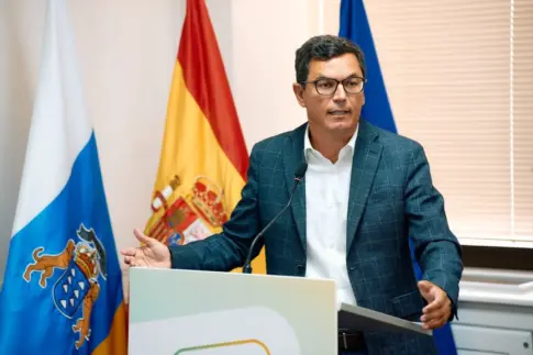 Canarias elimina el sorteo para adjudicar vivienda pública y exigirá 12 años de arraigo