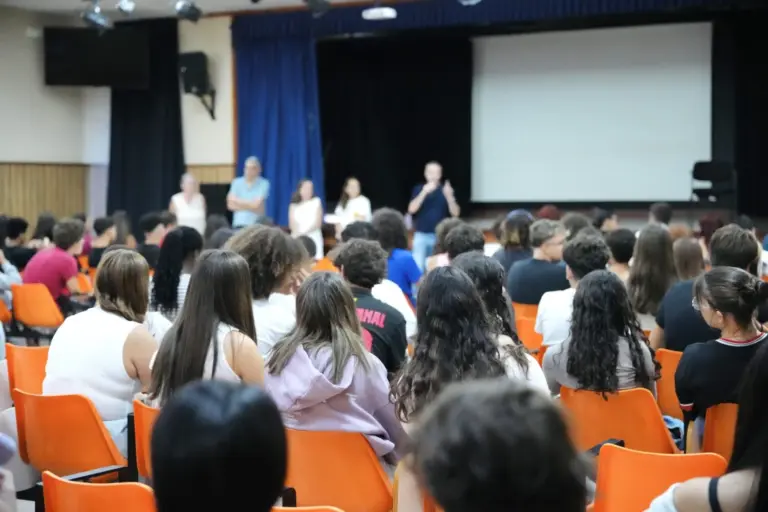 Educación implanta el Plan de Formación ante Emergencias de Protección Civil en Canarias