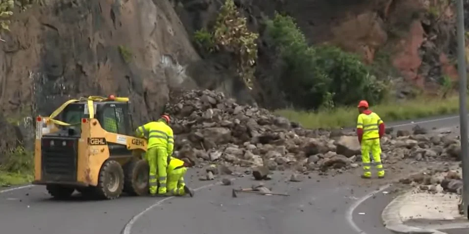 Se mantiene la alerta por riesgo de desprendimientos tras las lluvias de la borrasca ‘Therese’