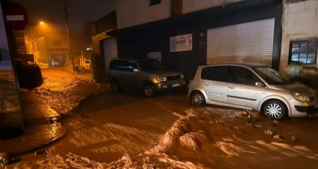 Incidencias en La Laguna en la noche del martes. Imagen Ayuntamiento de La Laguna. Borrasca Therese