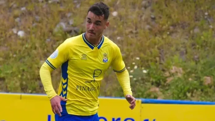 Las Palmas Atlético cae en el tiempo añadido ante el CD Quintanar del Rey