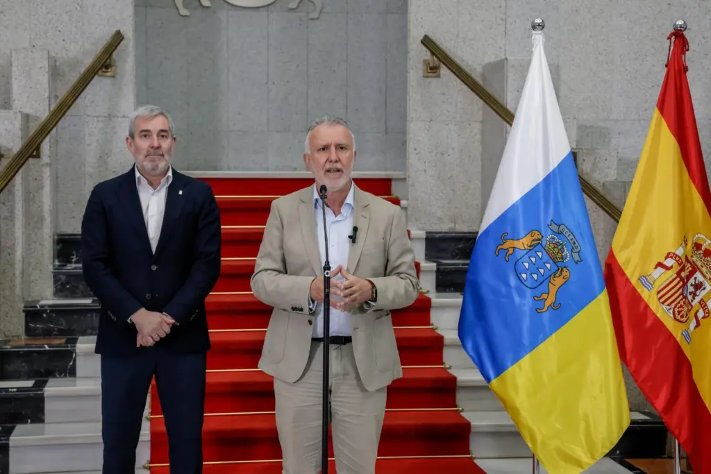 Presentación del acuerdo entre Canarias y Estado para compensar las medidas anticrisis