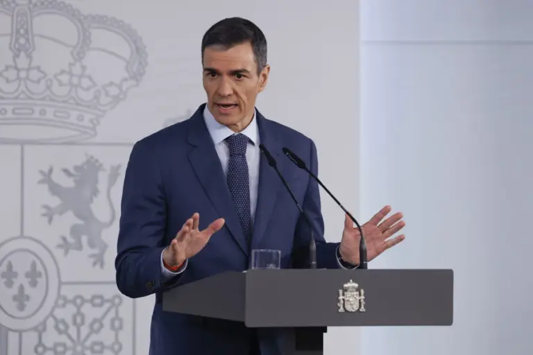 El Gobierno decide dividir en dos decretos ley las medidas contra la guerra tras la falta de acuerdo entre PSOE y Sumar