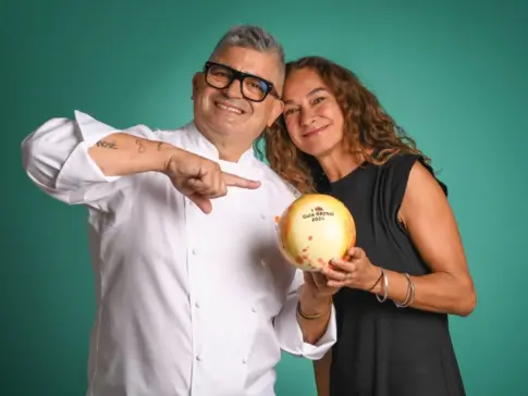 `Con Cúrcuma´ celebra la excelencia culinaria canaria con la gala de las Guías `Qué Bueno´ en Lanzarote