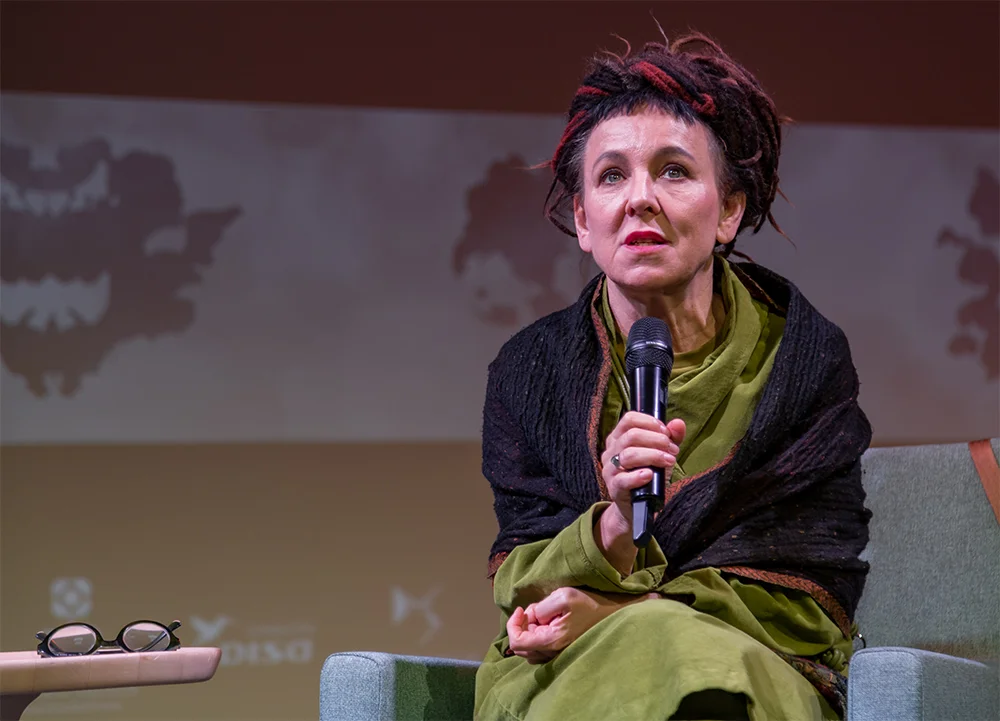 Olga Tokarczuk: "Me siento indefensa y frágil en estos tiempos de lío"