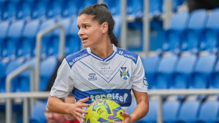Violeta Quiles: “Hemos sabido resurgir, echarle orgullo y llevarnos los tres puntos”