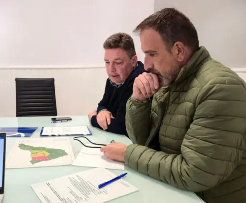 El Cabildo analiza con Arafo y Güímar el mapa de riesgo volcánico