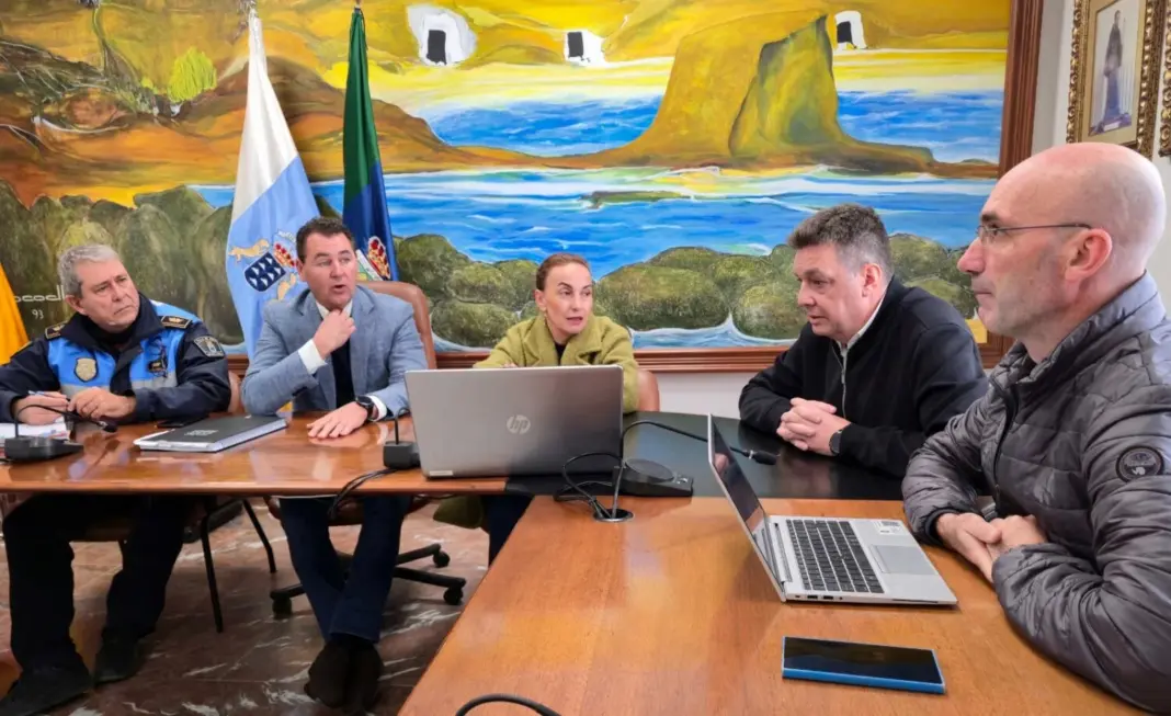 El Cabildo analiza con los municipios de Vilaflor y Arico el mapa de riesgo volcánico