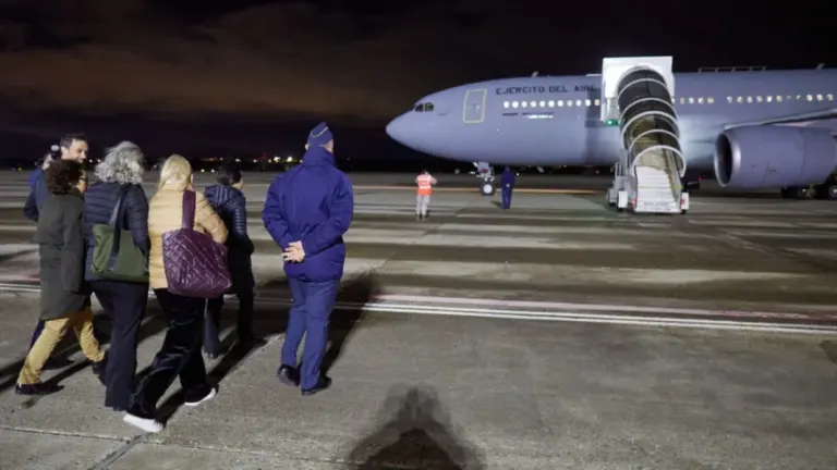 Llega a España el segundo avión militar con 240 evacuados por la guerra en Oriente Medio