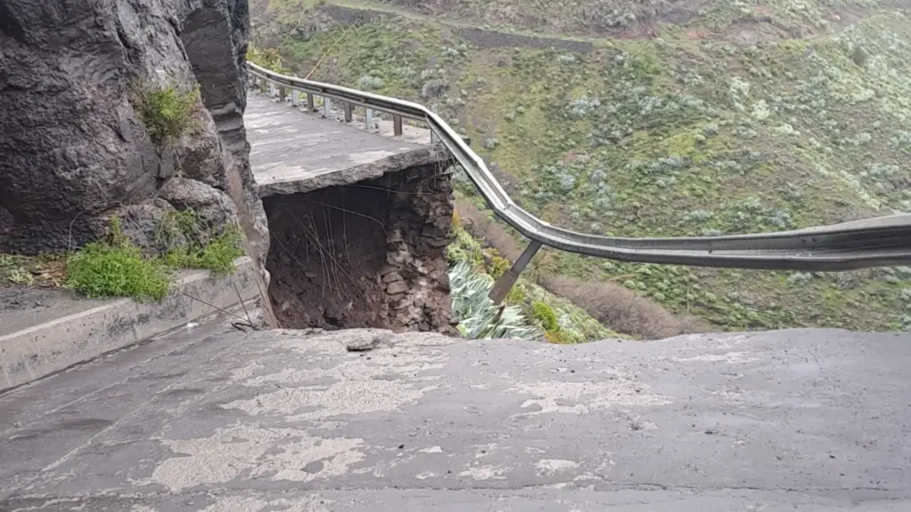 Carretera de Erque y Erquito, en La Gomera