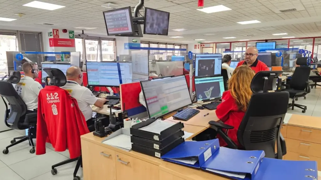 Sala operativa del 1-1-2 Canarias. Imagen 1-1-2 Canarias