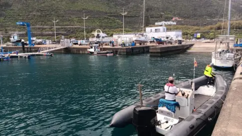 Puertos Canarios realiza un simulacro de contaminación ambiental en el Puerto de Garachico