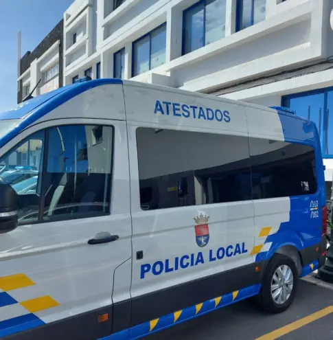 Interceptados en Lanzarote dos jóvenes al conducir sin permiso por pérdida total de puntos