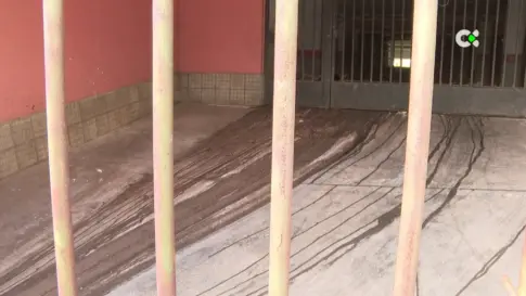 Vecinos de Granadilla denuncian que conviven con aguas fecales