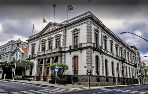 Santa Cruz de Tenerife, un paso más cerca de la Zona de Bajas Emisiones