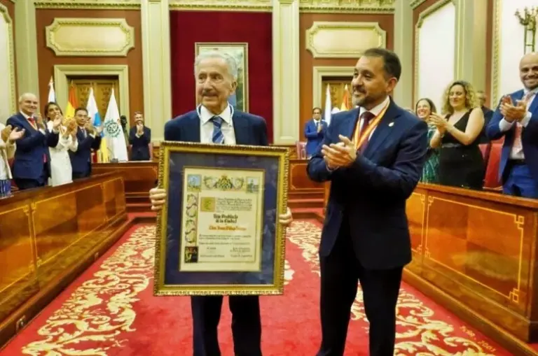 Fallece Juan Viñas, hijo predilecto de Santa Cruz de Tenerife