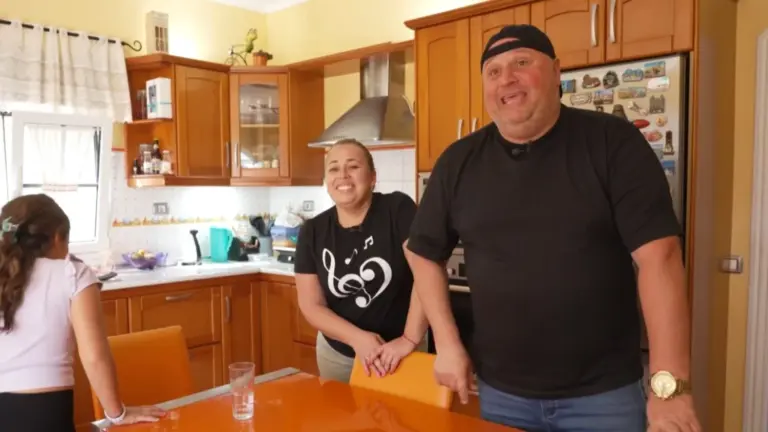 `Noveleros´ pone rostro a los trabajadores nocturnos que garantizan los servicios esenciales en el Archipiélago