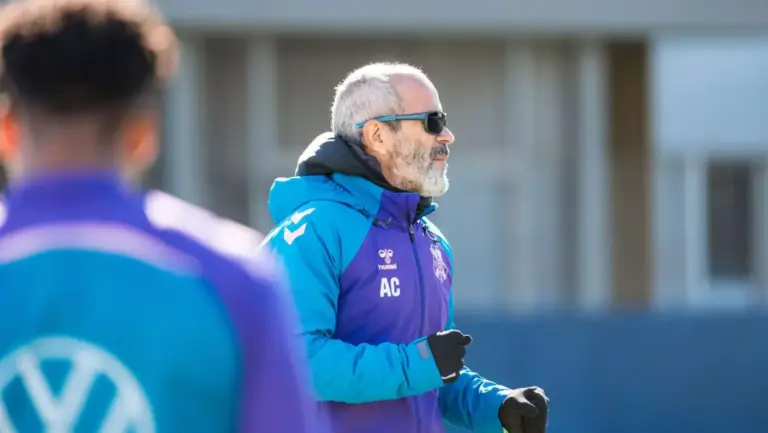 Álvaro Cervera: «Hay que retocar cosas pero no lo estamos haciendo mal»
