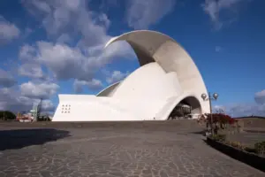 El PSOE insiste en que, pese a que la reparación es imprescindible para garantizar la seguridad y conservación del Auditorio, no puede recaer sobre los tinerfeños y tinerfeñas