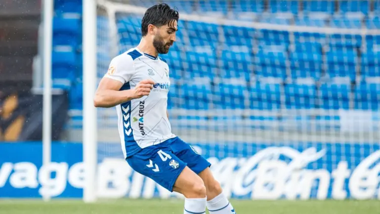 1-1 | Un insistente CD Tenerife empata ante un efectivo CP Cacereño