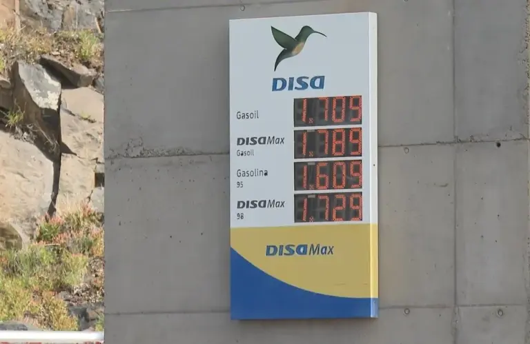 El combustible asfixia el bolsillo de los conductores en La Gomera