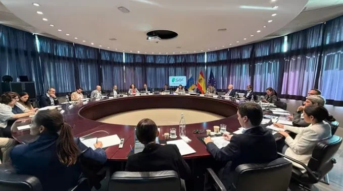 Canarias aspira a producir un SAF para aviación reciclado pionero en España