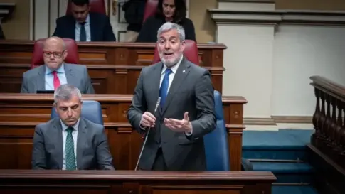 Clavijo avala la regularización de migrantes pero lamenta la falta de previsión del Estado