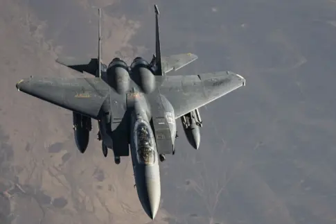 Trump anuncia el rescate del militar desaparecido en Irán