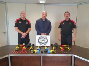 La Policía Canaria incorpora dispositivos táser para reforzar la seguridad en sus intervenciones