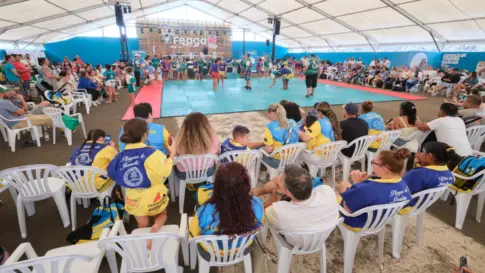 Más de sesenta pequeños luchadores y luchadoras se reúnen en el Torneo Antonio Cano