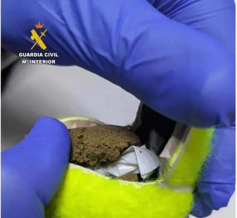 Lanzan droga dentro de pelotas de tenis al interior del Centro Penitenciario Tenerife II