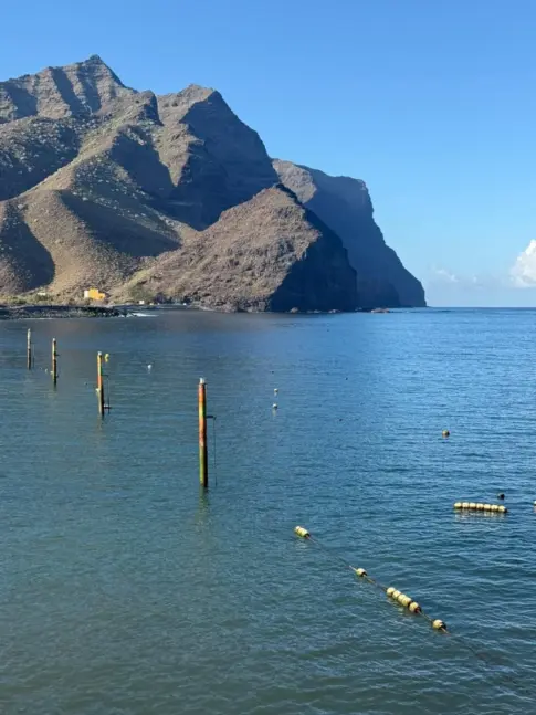 Vecinos y visitantes de La Aldea, en Gran Canaria, ya pueden bañarse en su litoral