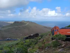 El hombre fallecido, al igual que el resto de los ocupantes del vehículo, estaba alojado en un complejo turístico de Playa Santiago