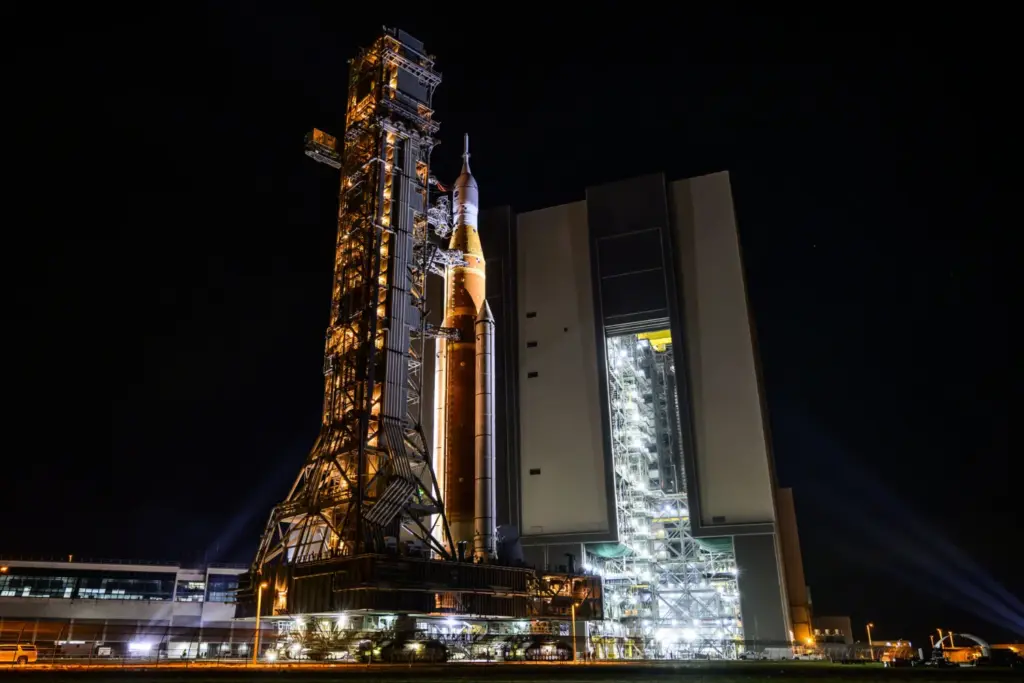 La misión Artemis II de la NASA alcanzó este miércoles la órbita de la Tierra cerca de 10 minutos después de despegar desde Florida (EE.UU.) para comenzar su viaje de 10 días que le llevará alrededor de la Luna