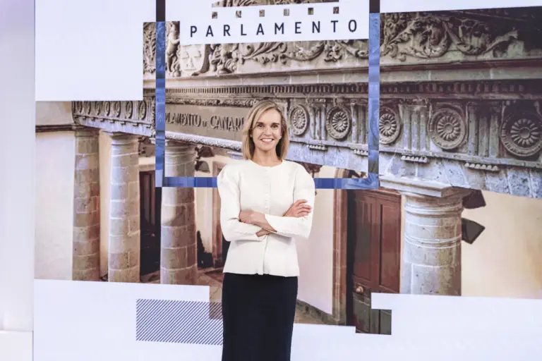 Isabel Baeza: «‘Parlamento’ requiere estar casi más sobre los temas que un informativo»