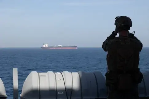 El barril de Brent se dispara a 126 dólares ante una posible escalada de la guerra en Irán