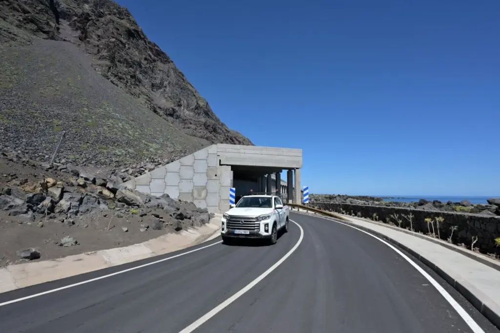 Canarias finaliza el falso túnel de Pie de Bascos en El Hierro tras invertir más de 5 millones