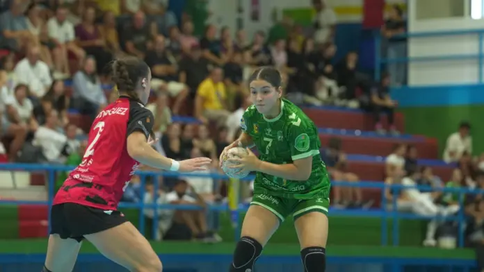 Rocasa Gran Canaria busca la victoria ante BM Morvedre en la penúltima jornada