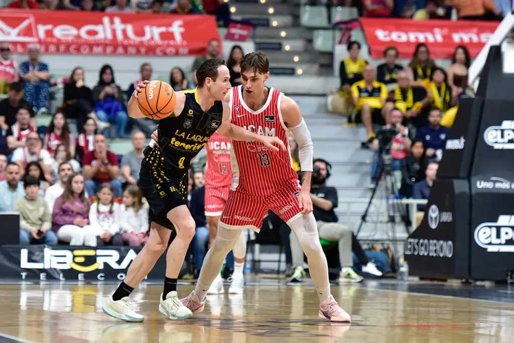 86-80 | La Laguna cae ante un UCAM que iguala su tope en fase regular con 21 triunfos | J28 Liga Endesa 25-26