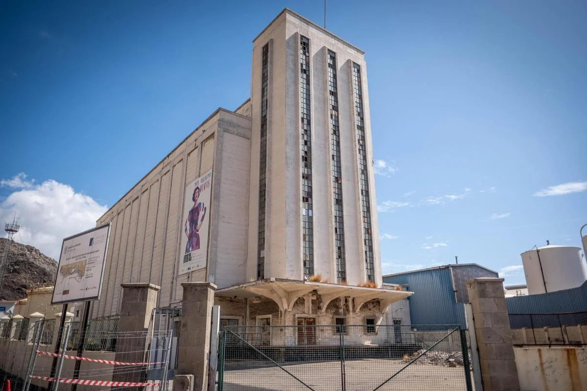 El Ministerio de Cultura avanza en la protección del silo de Santa Cruz de Tenerife 