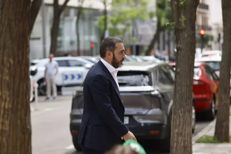 La UCO ve a Ábalos «fundamental» en la trama pero Aldama mandaba