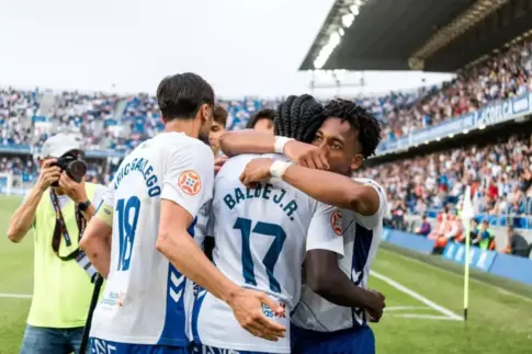 ‘Todo Goles Radio’ despliega una cobertura especial ante el posible ascenso del CD Tenerife este sábado